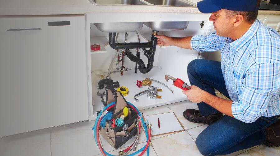 Professional expert plumbing services in Mishawaka, IN